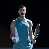 Carlos Alcaraz s'est qualifié vendredi pour les 8es de finale de l'Open d'Australie KEYSTONE/EPA/JOEL CARRETT